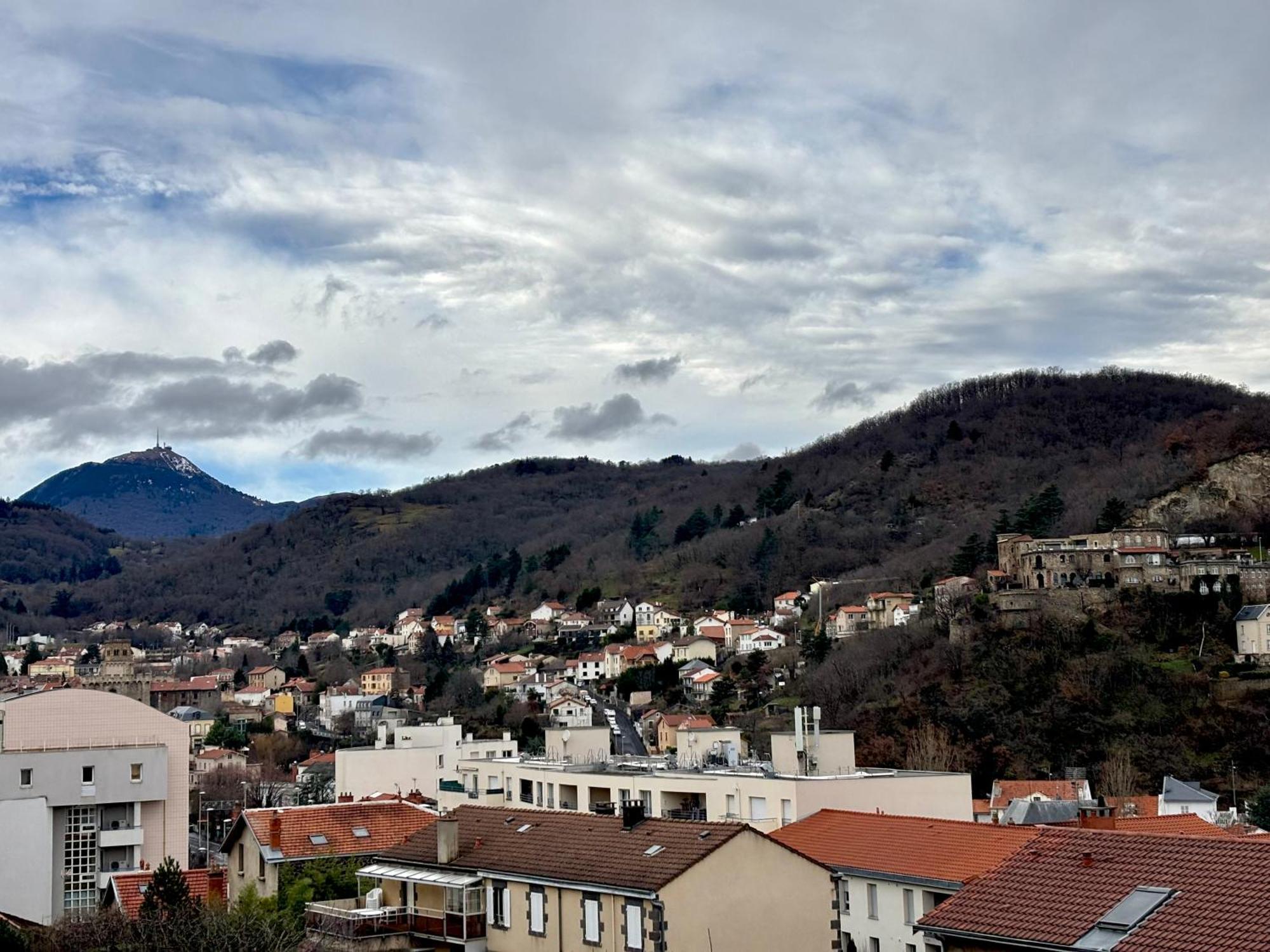 Belle Vue A 500M Des Thermes - Climatise Royat Exteriér fotografie